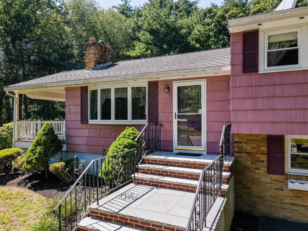 12 Wilton Drive, Wilmington MA 01887 photo 4