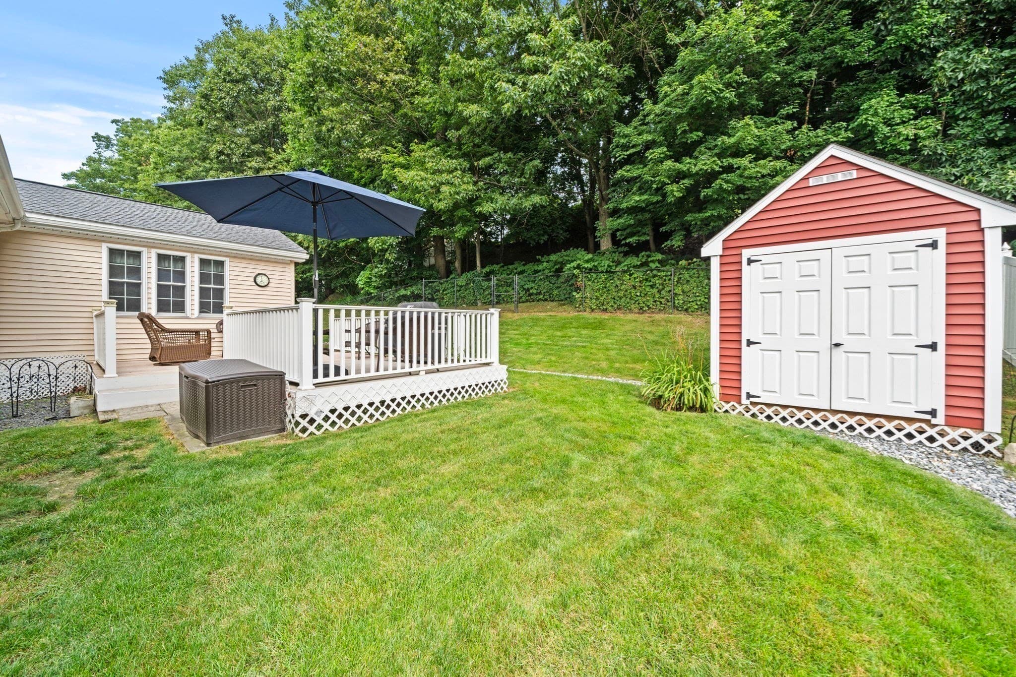 Single Family Residence at 21 Corinth, Worcester MA 01606, photo 34 of 37