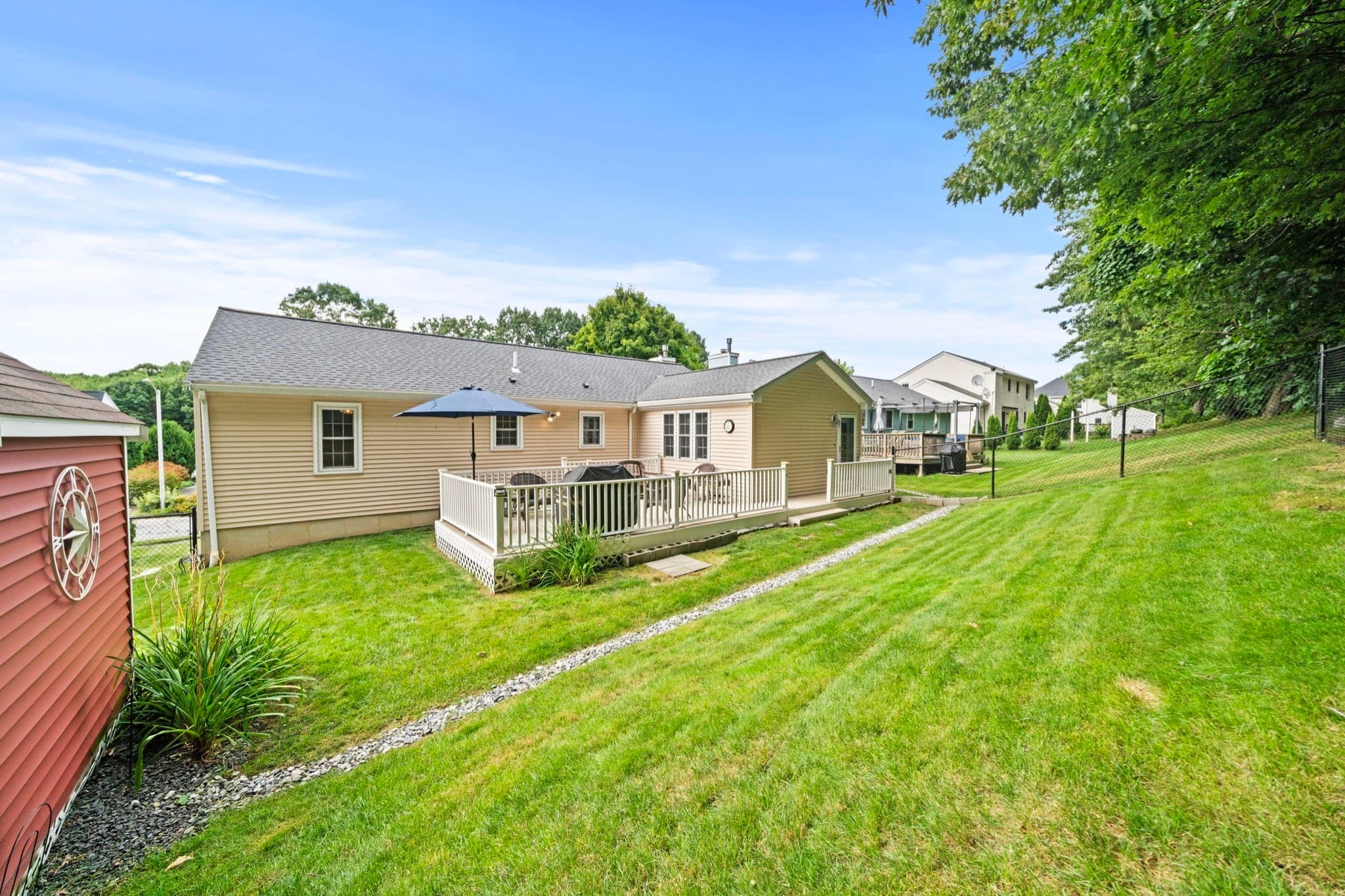 Single Family Residence at 21 Corinth, Worcester MA 01606, photo 37 of 37