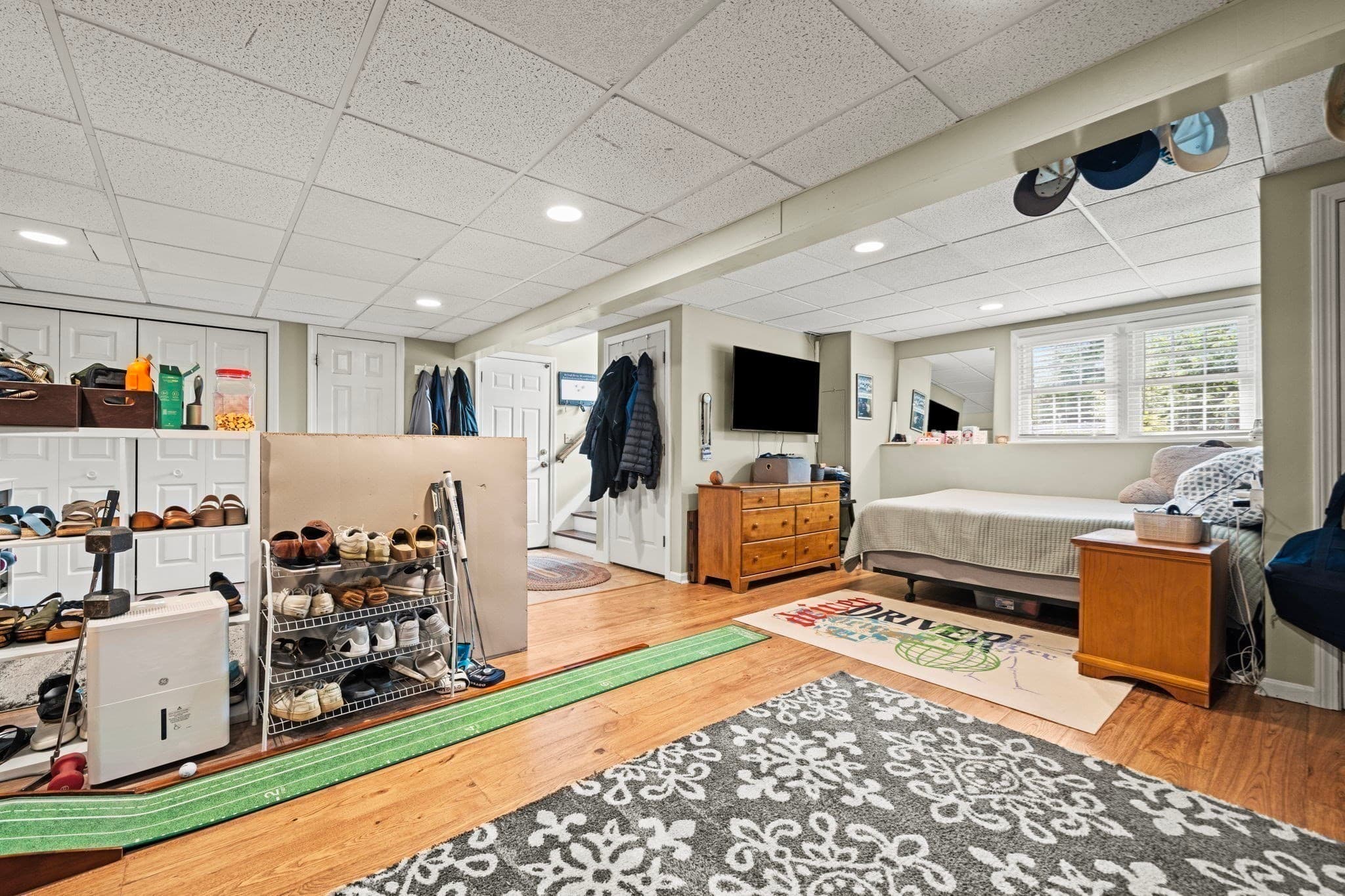 Single Family Residence at 21 Corinth, Worcester MA 01606, photo 29 of 37