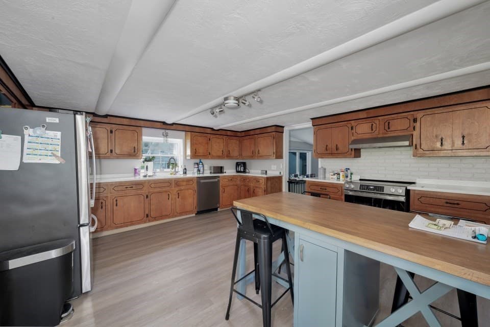 502 Summer St, East Bridgewater MA 02333 photo 10