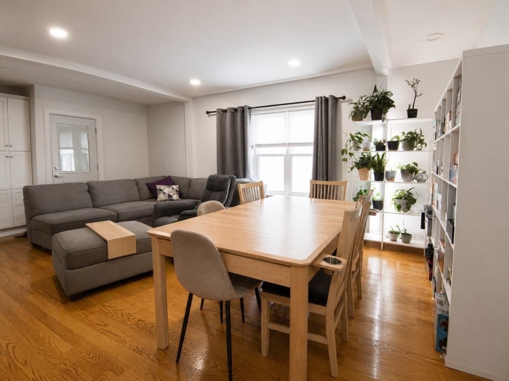 360 Harvard St, Boston MA 02124 photo 28