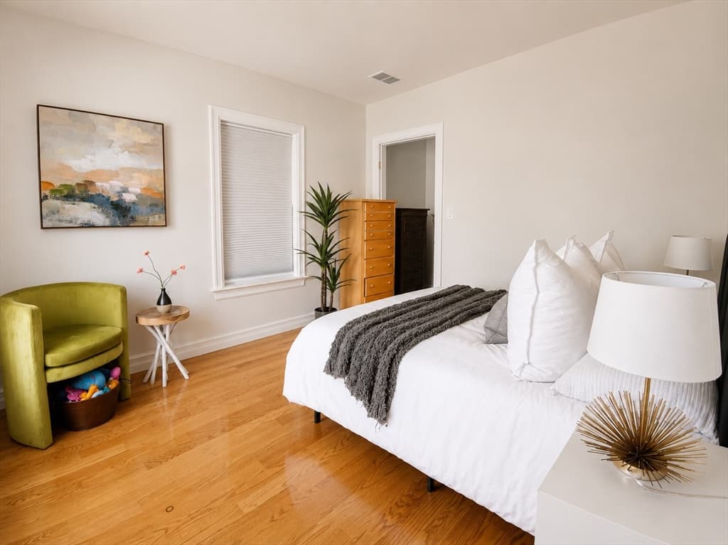 360 Harvard St, Boston MA 02124 photo 18