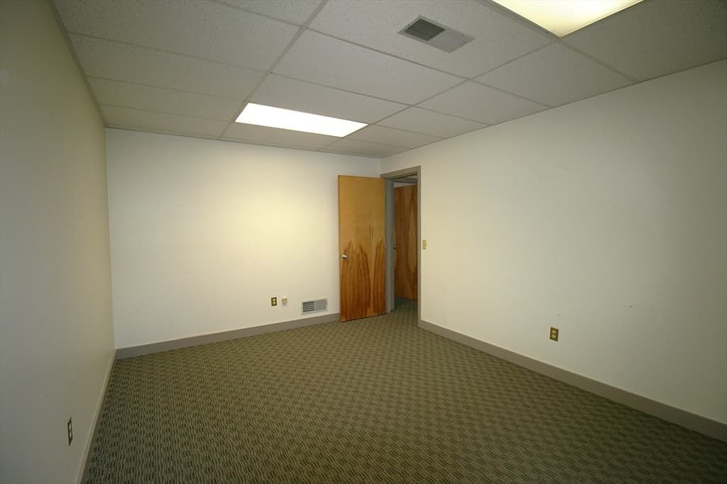 615 Jefferson Blvd # B206, Warwick RI 02886 photo 16