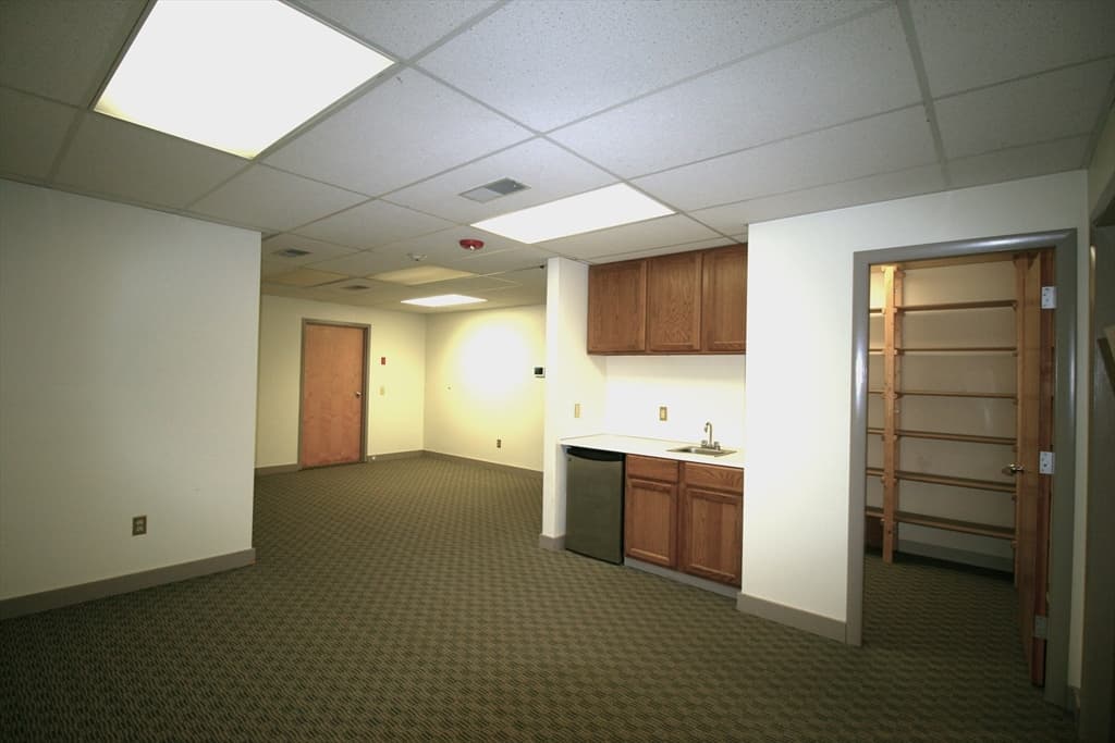 615 Jefferson Blvd # B206, Warwick RI 02886 photo 9