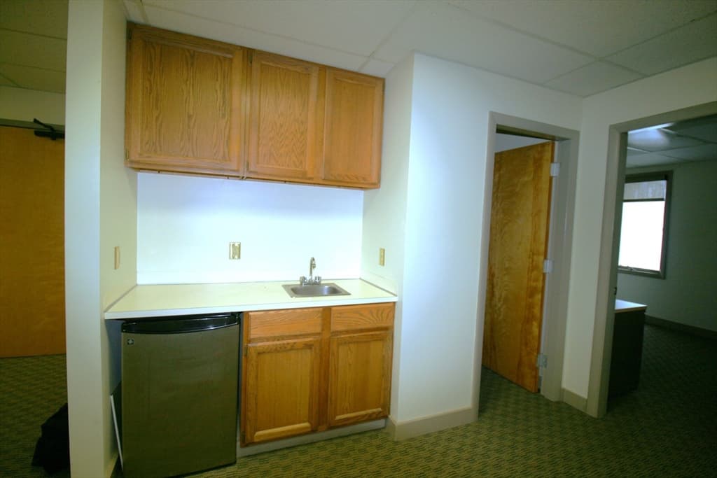 615 Jefferson Blvd # B206, Warwick RI 02886 photo 8