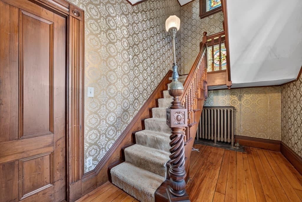 153 Belmont St, Fall River MA 02720 photo 32