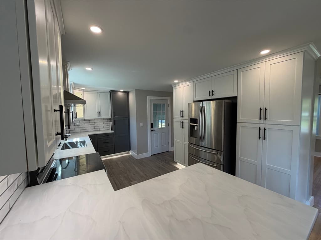 Single Family Residence at 408 Davis St, Greenfield MA 01301, Greenfield, photo 12 of 26