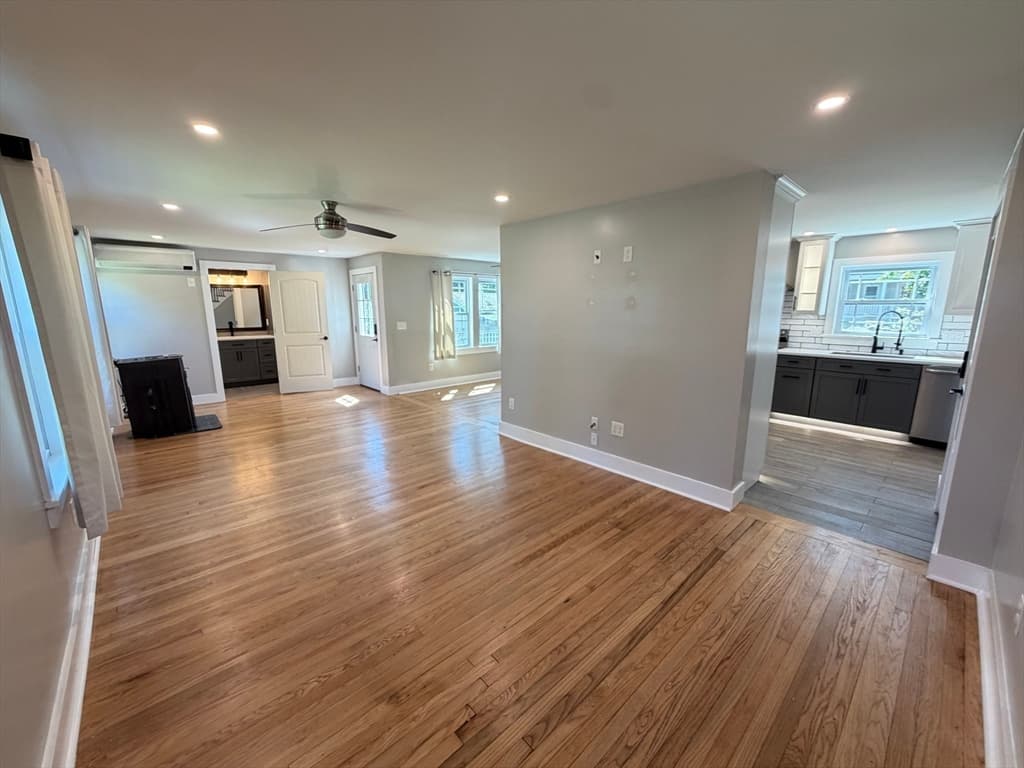 Single Family Residence at 408 Davis St, Greenfield MA 01301, Greenfield, photo 8 of 26