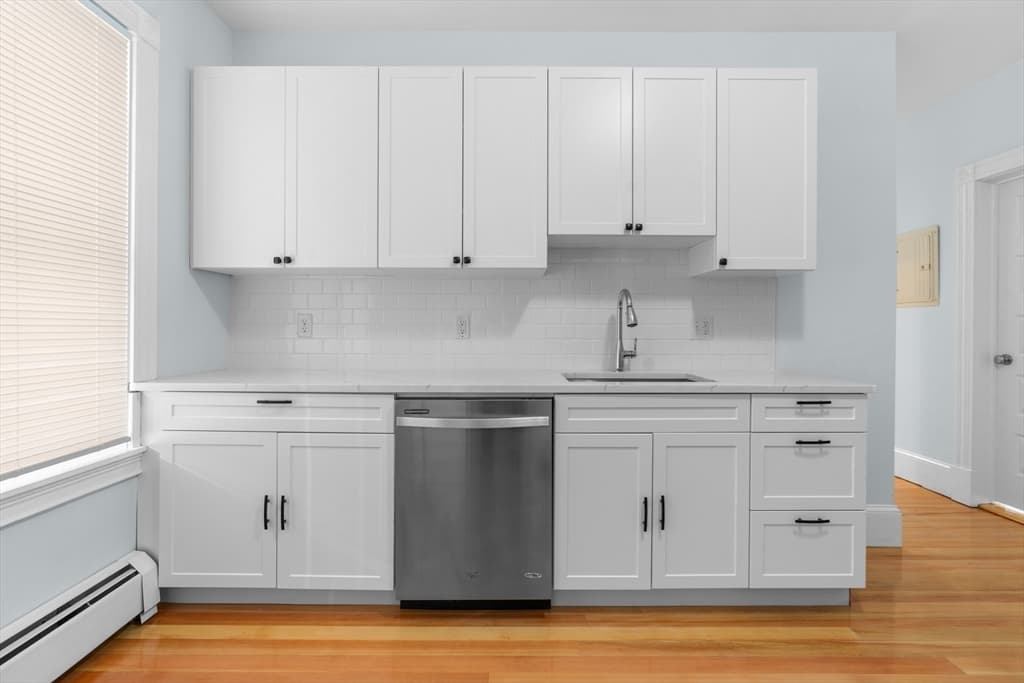 15 Romsey Street, Boston MA 02125 photo 11