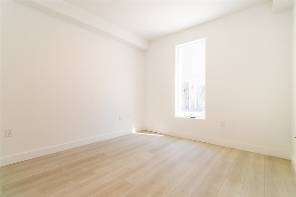 150 Williams # 20, Chelsea MA 02150 photo 5