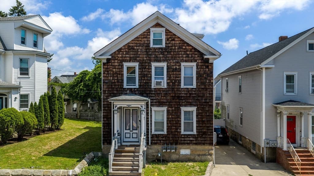 304 County St, New Bedford MA 02740