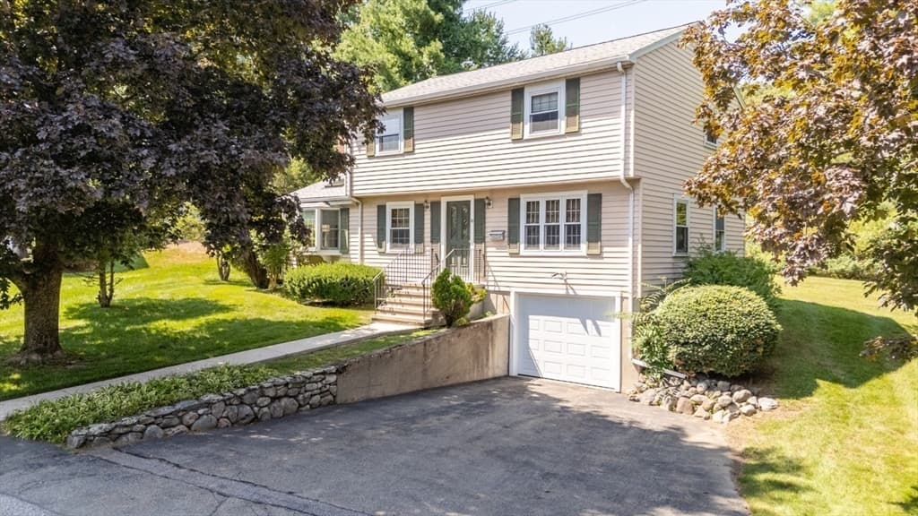 27 Valley Rd, Needham MA 02492 photo 3