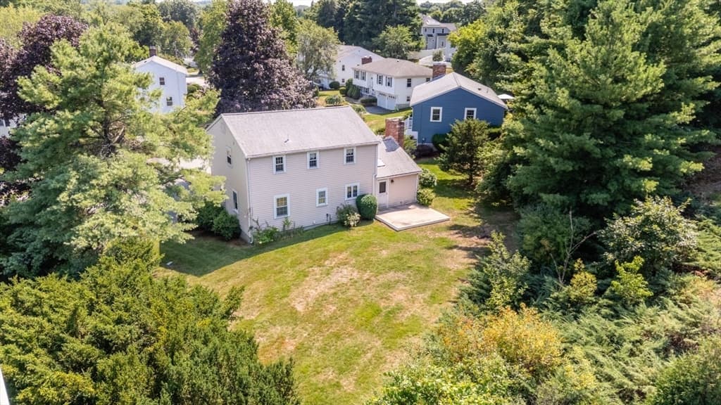 27 Valley Rd, Needham MA 02492 photo 9