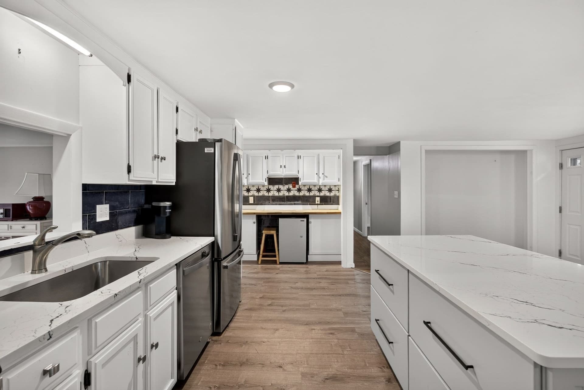 Single Family Residence at 14 Veeder Dr, Falmouth MA 02536, photo 20 of 42
