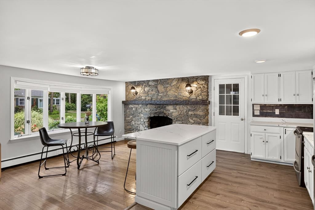 14 Veeder Dr, Falmouth MA 02536 photo 8