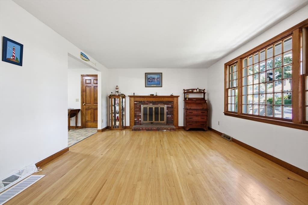 38 Mcnamara Rd, Yarmouth MA 02673 photo 4