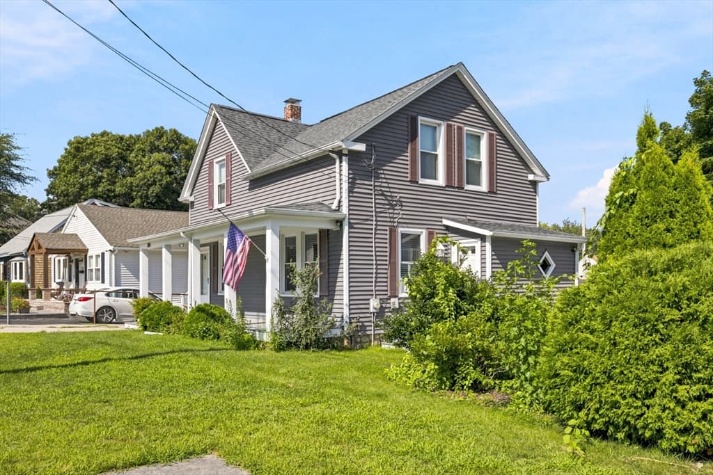 204 Lowell Street, New Bedford MA 02745 photo 2