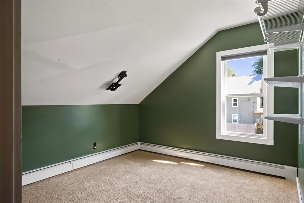 204 Lowell Street, New Bedford MA 02745 photo 28