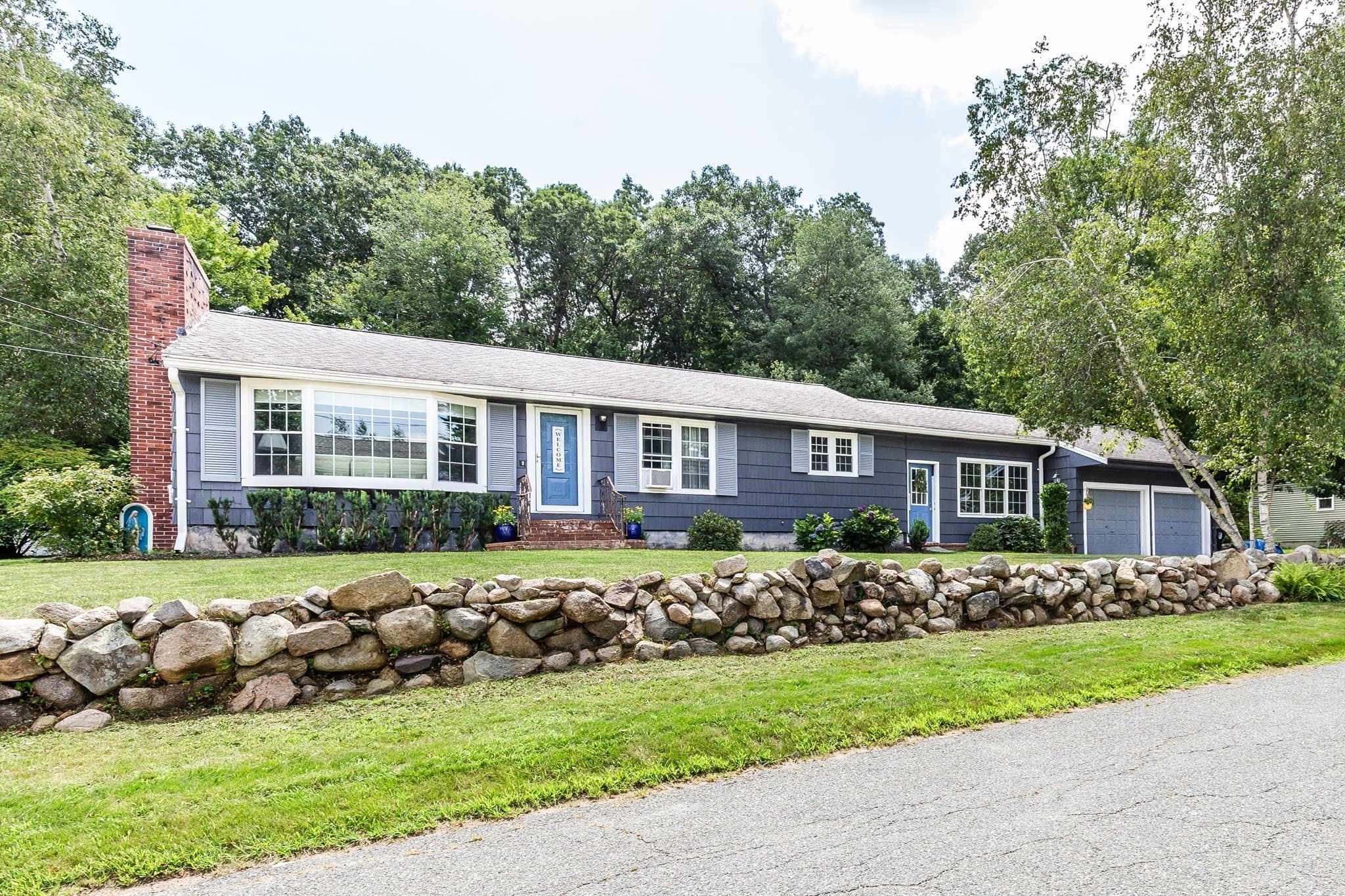 45 Westwood Dr, Whitman MA 02382
