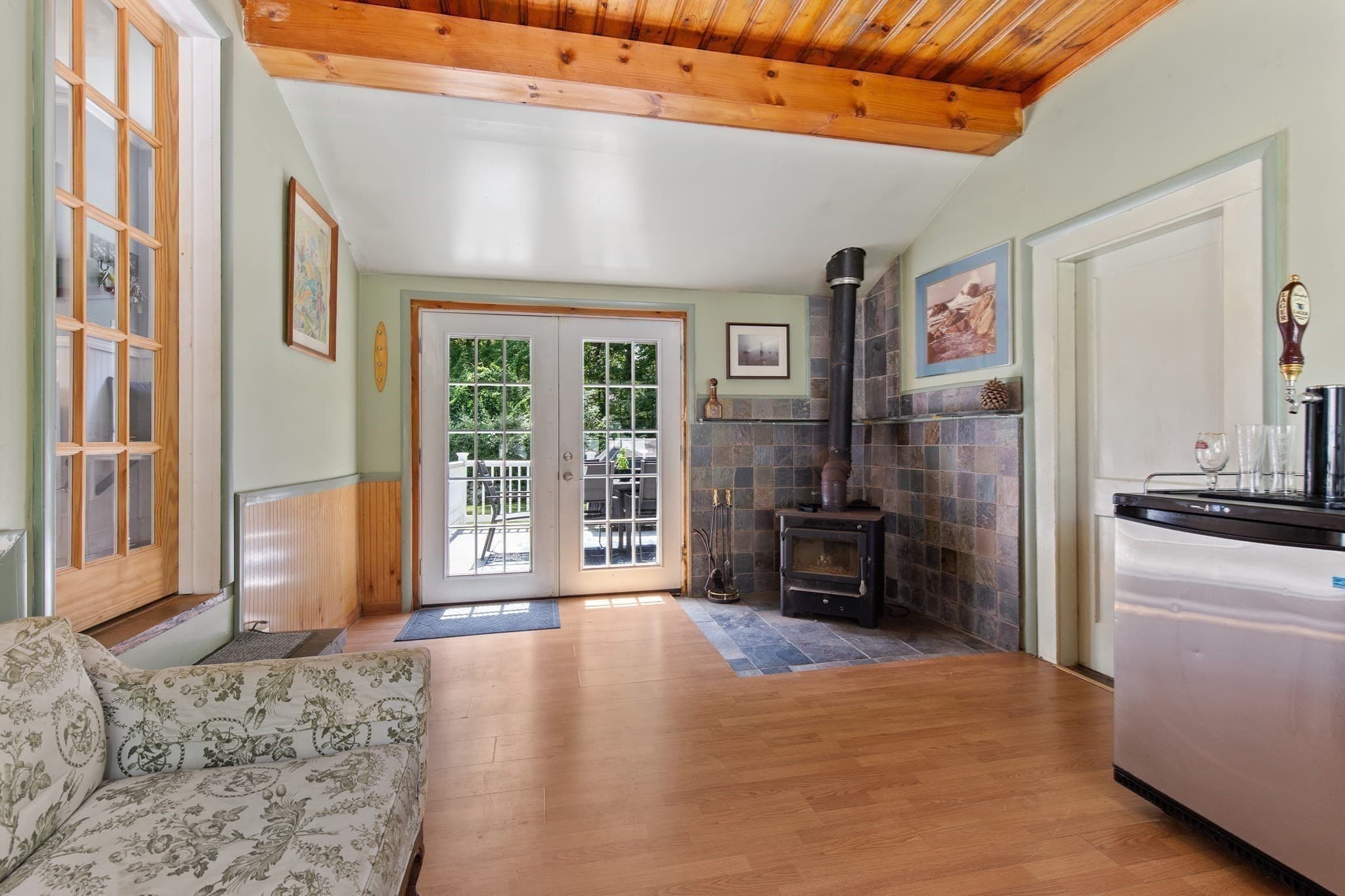 Single Family Residence at 45 Westwood Dr, Whitman MA 02382, Whitman, photo 5 of 23
