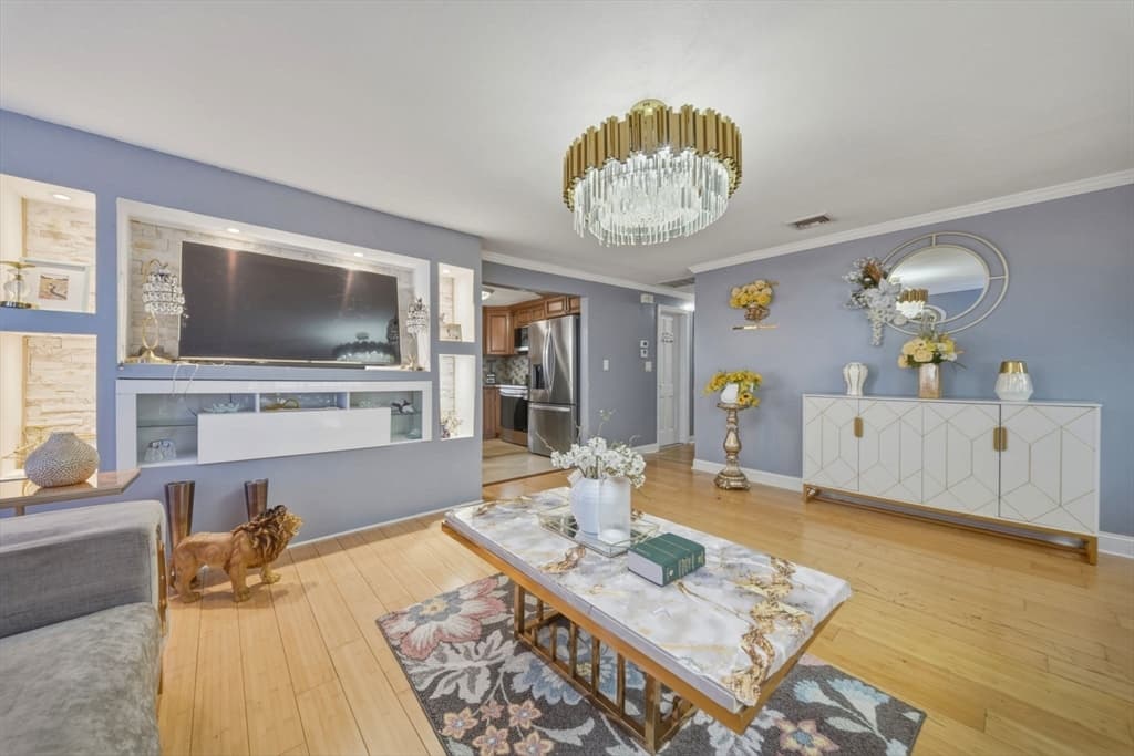 280 Ettrick St, Brockton MA 02301 photo 9