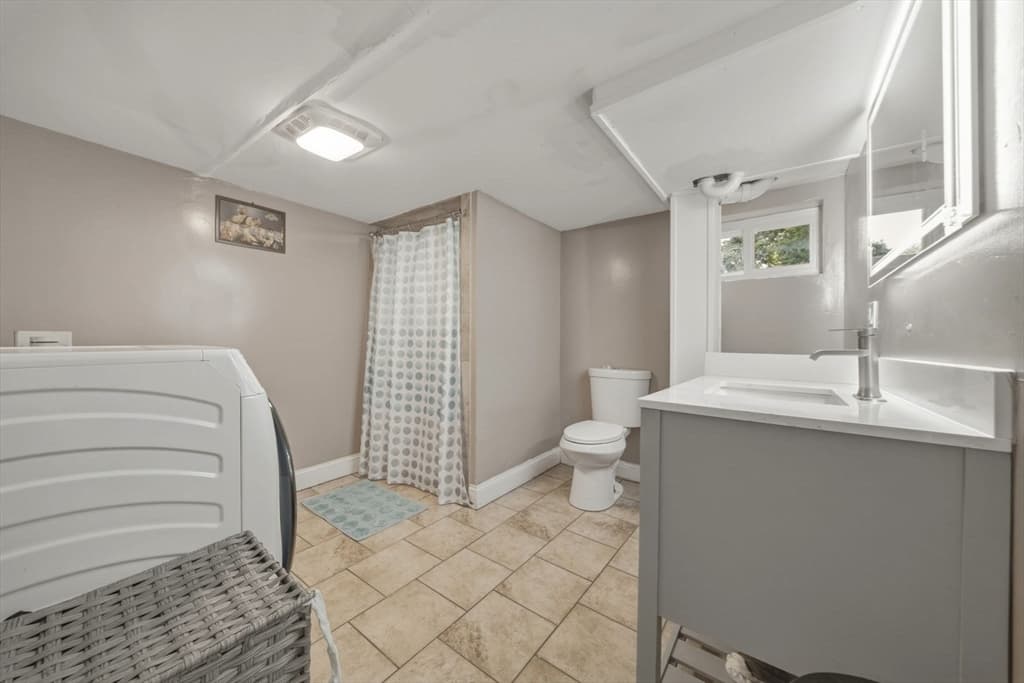 280 Ettrick St, Brockton MA 02301 photo 29