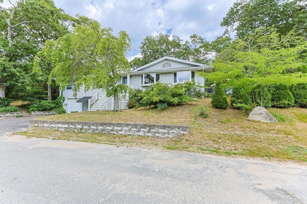 2 Franconia Ave, Wareham MA 02571 photo 2