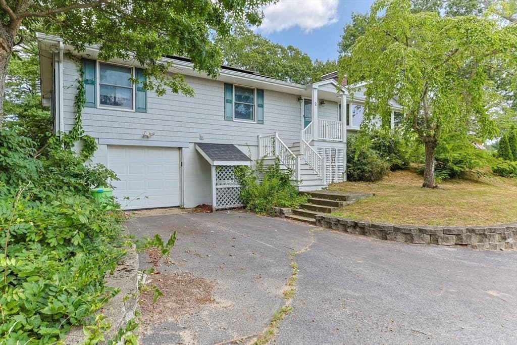 2 Franconia Ave, Wareham MA 02571 photo 4