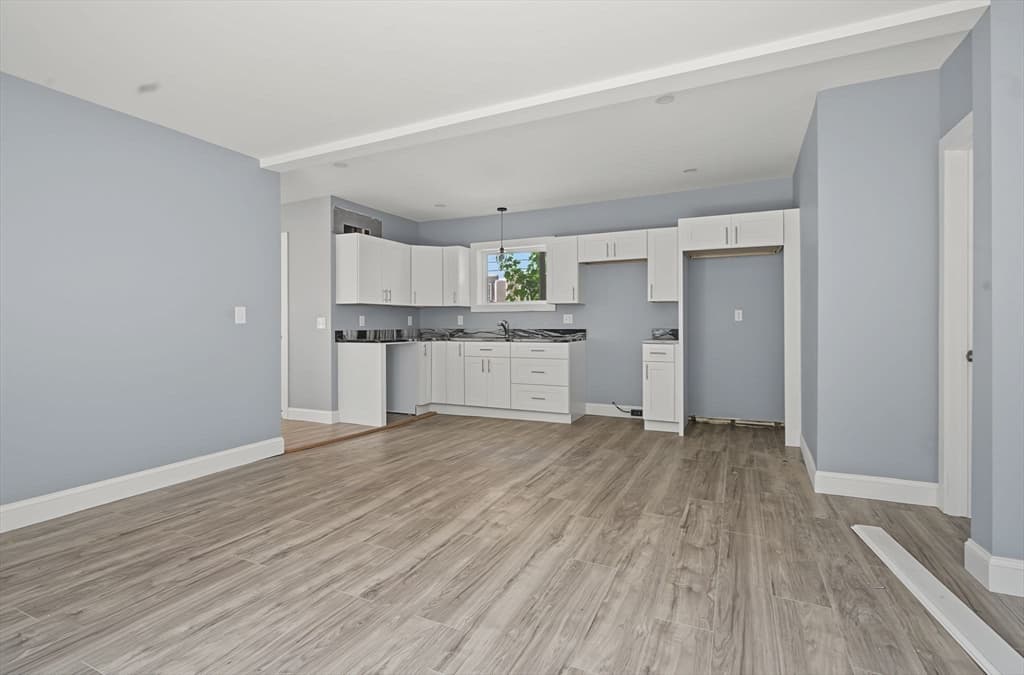 85 Middle St, Fairhaven MA 02719 photo 7