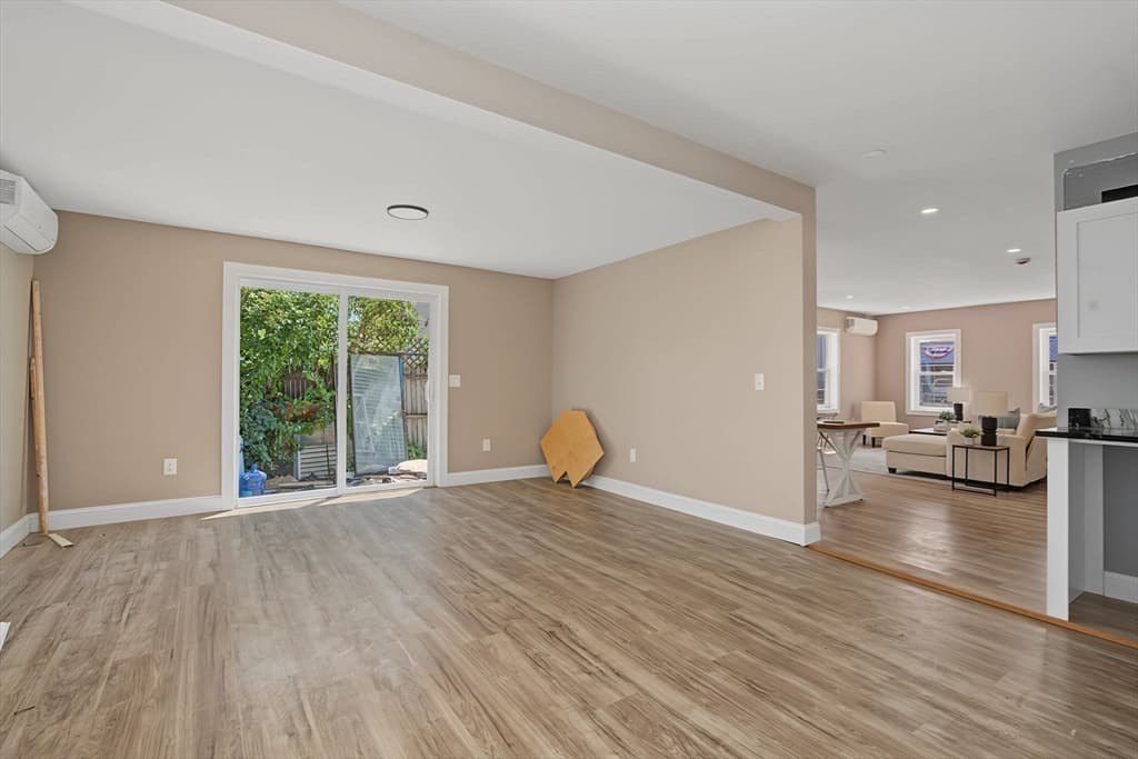 85 Middle St, Fairhaven MA 02719 photo 8