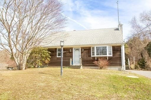 7 Marina Dr, Mattapoisett MA 02739 photo 2