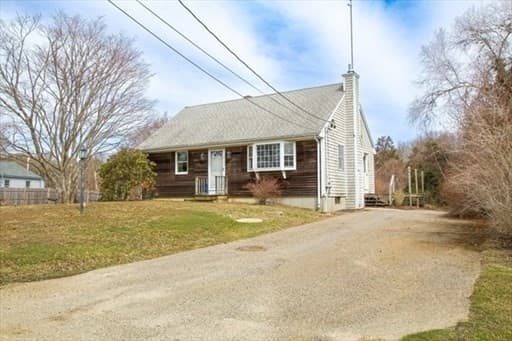 7 Marina Dr, Mattapoisett MA 02739