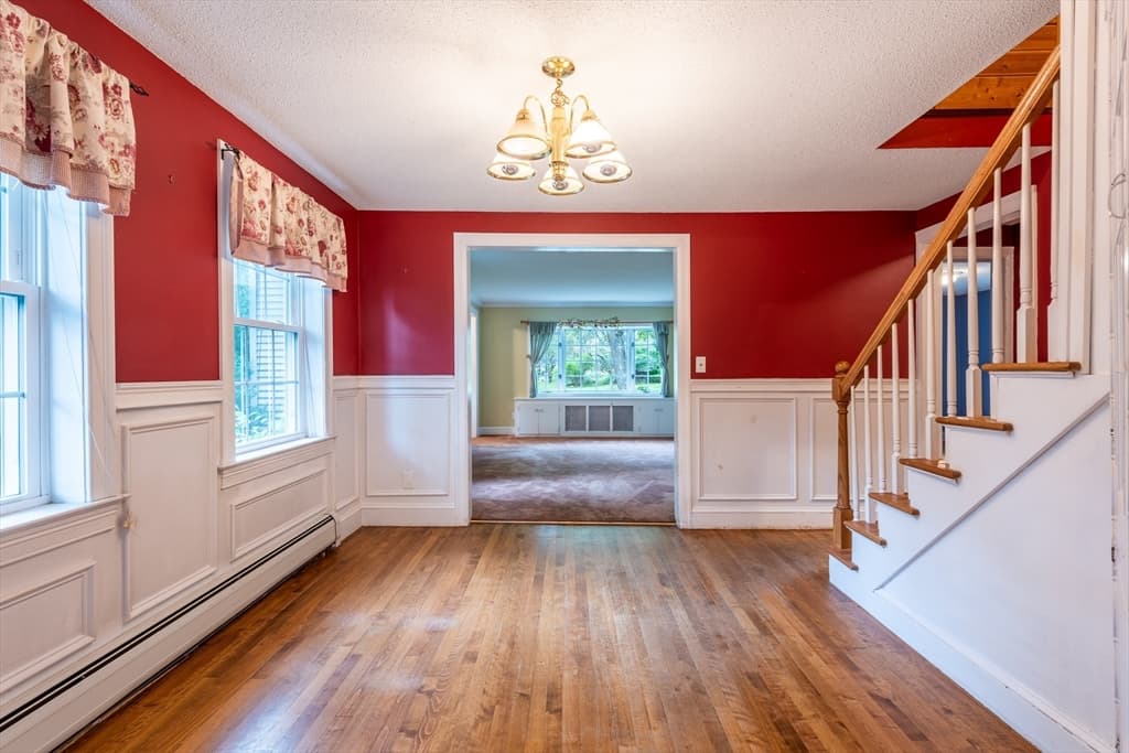 289 Morgan St, South Hadley MA 01075 photo 8