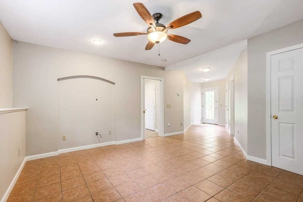Single Family Residence at 23 Sherwood Dr, Spencer MA 01562, photo 36 of 41