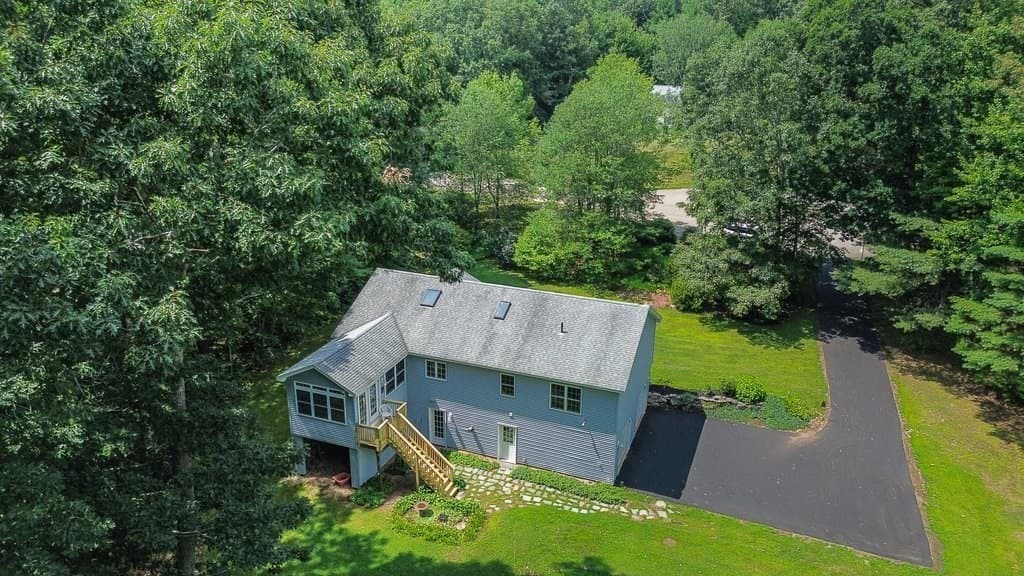 23 Sherwood Dr, Spencer MA 01562 photo 9