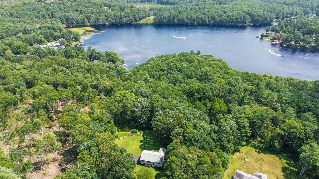 23 Sherwood Dr, Spencer MA 01562 photo 8