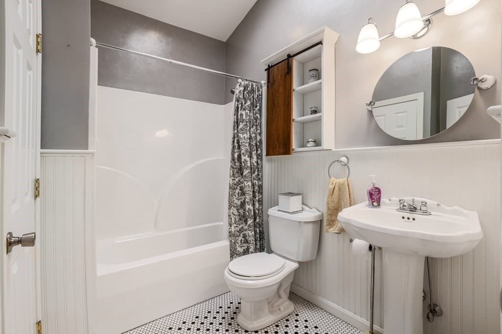 23 Sherwood Dr, Spencer MA 01562 photo 25