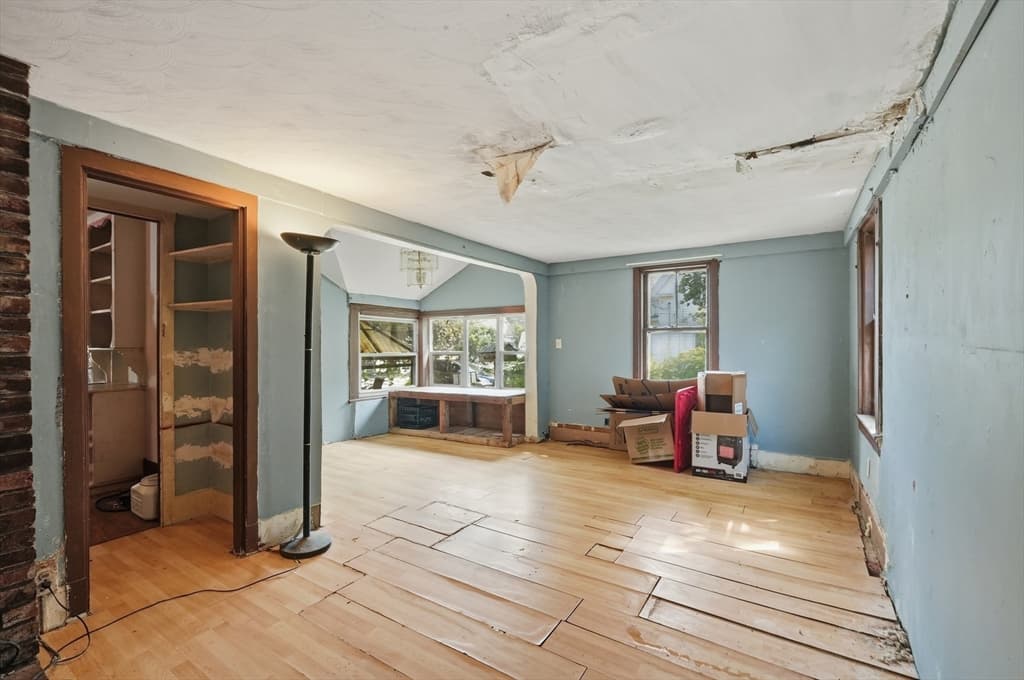 18 Linfield St, Holbrook MA 02343 photo 36