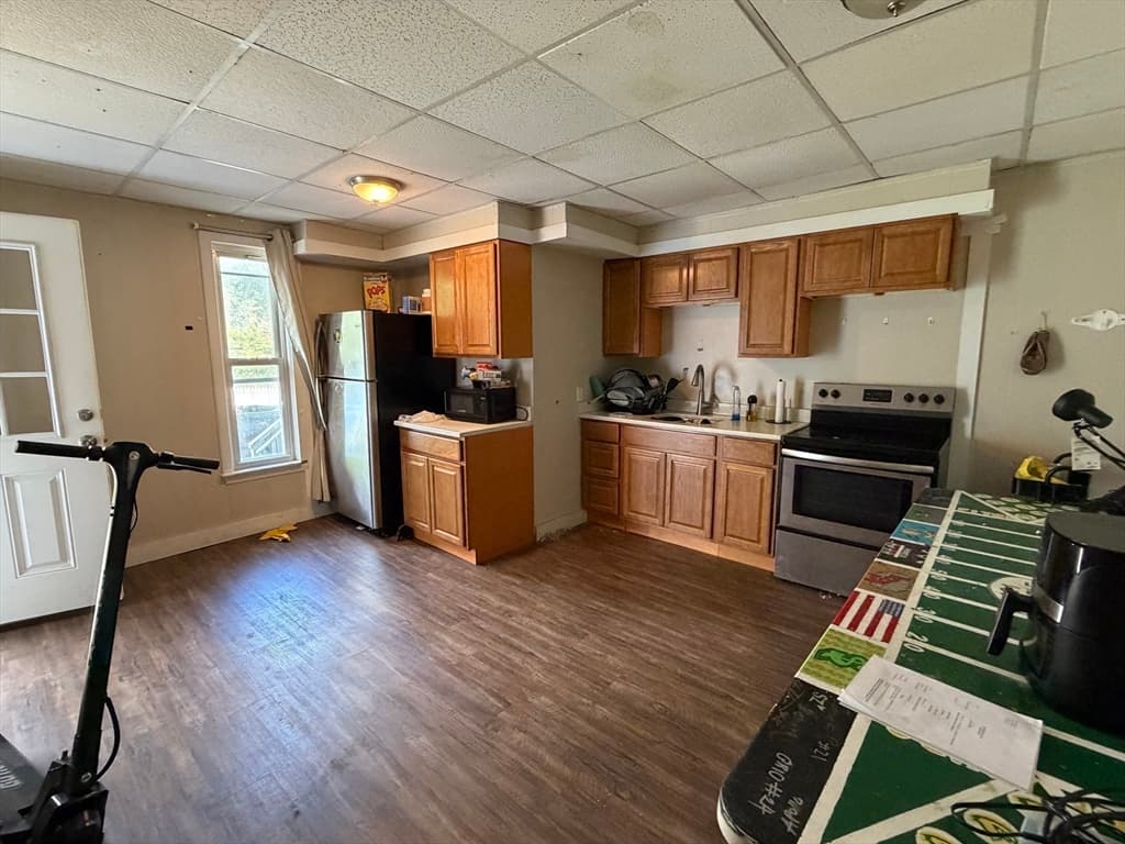 123 Myrtle Ave, Fitchburg MA 01420 photo 6