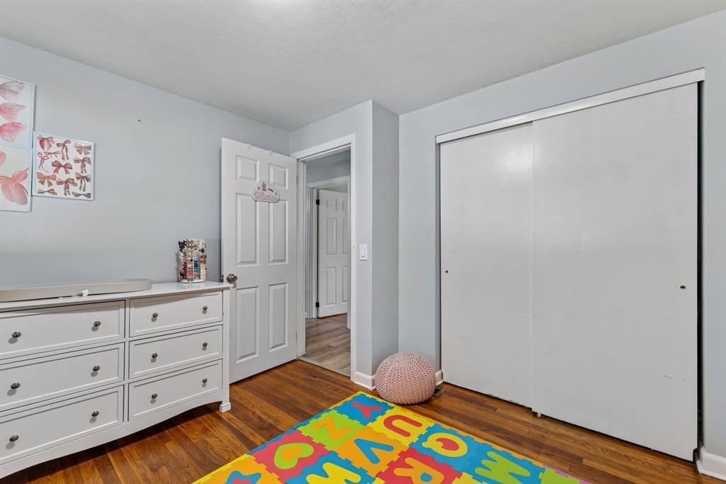 6 Elaine St, Webster MA 01570 photo 26