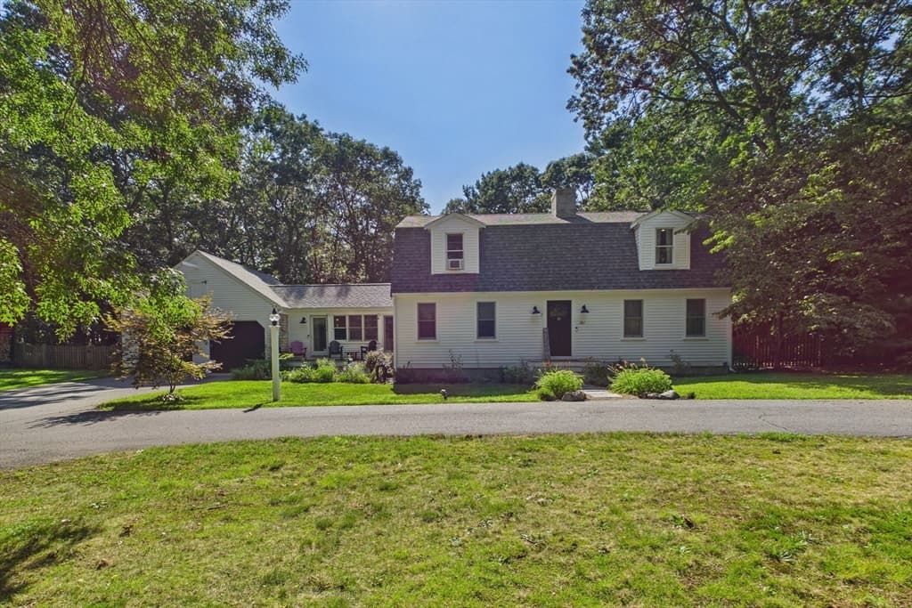 281 Neck Rd, Rochester MA 02770 photo 2