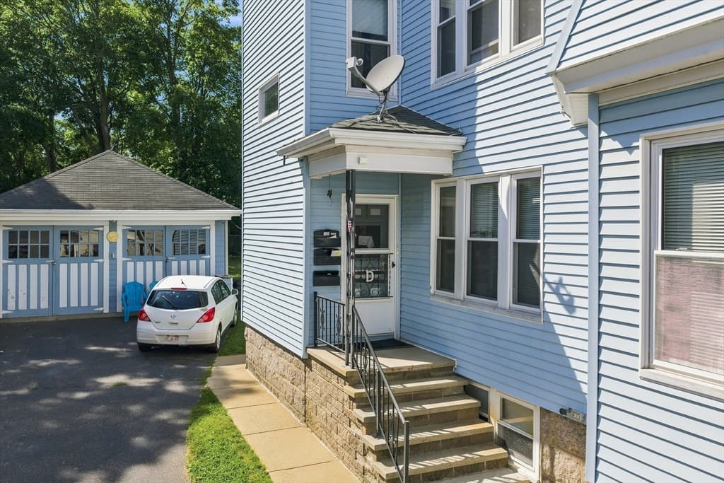 173 Kilburn St, Fall River MA 02724 photo 4
