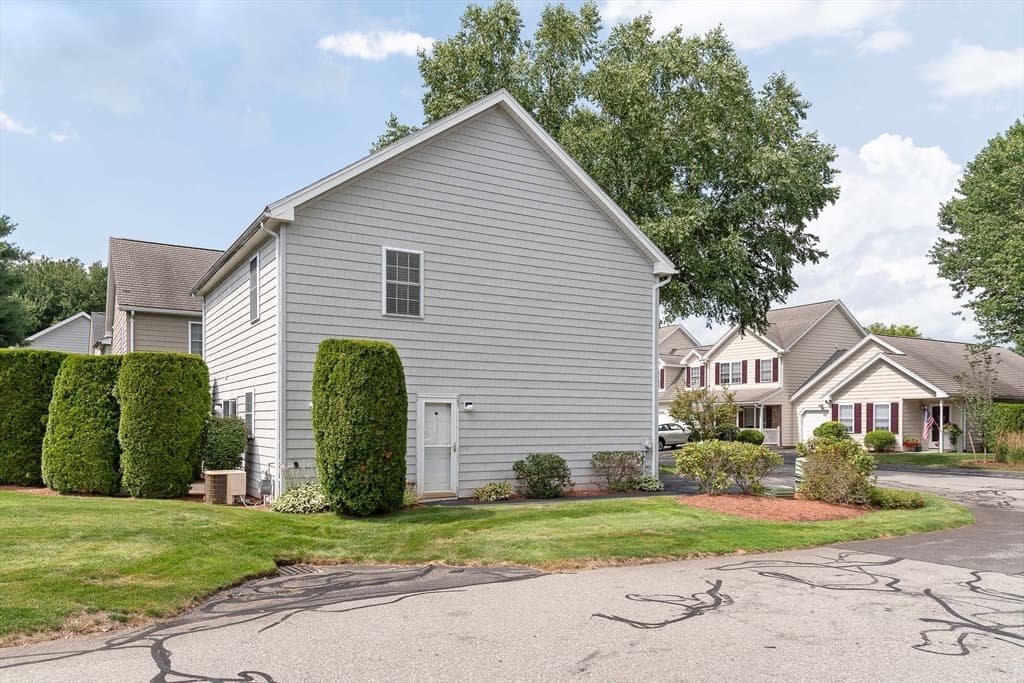 52 Birdie Ln # 52, Tewksbury MA 01876 photo 27