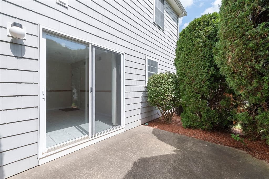 52 Birdie Ln # 52, Tewksbury MA 01876 photo 19