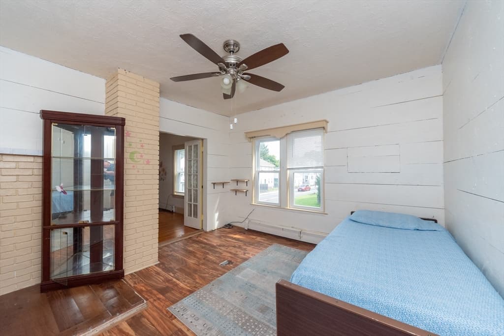 189 Oak St, Clinton MA 01510 photo 13