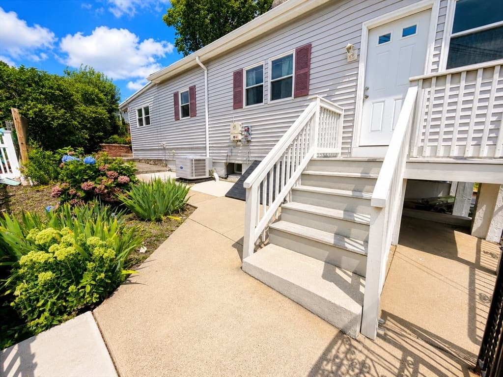 14 Newbury St, Revere MA 02151 photo 26