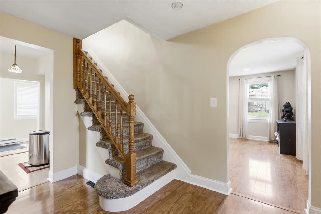 1 Oak St, Tewksbury MA 01876 photo 3