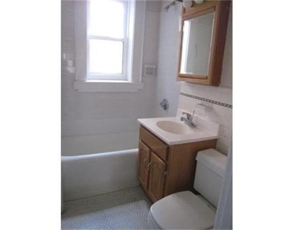 Condominium at 590 Washington St # 2, Brookline MA 02446, photo 5 of 14