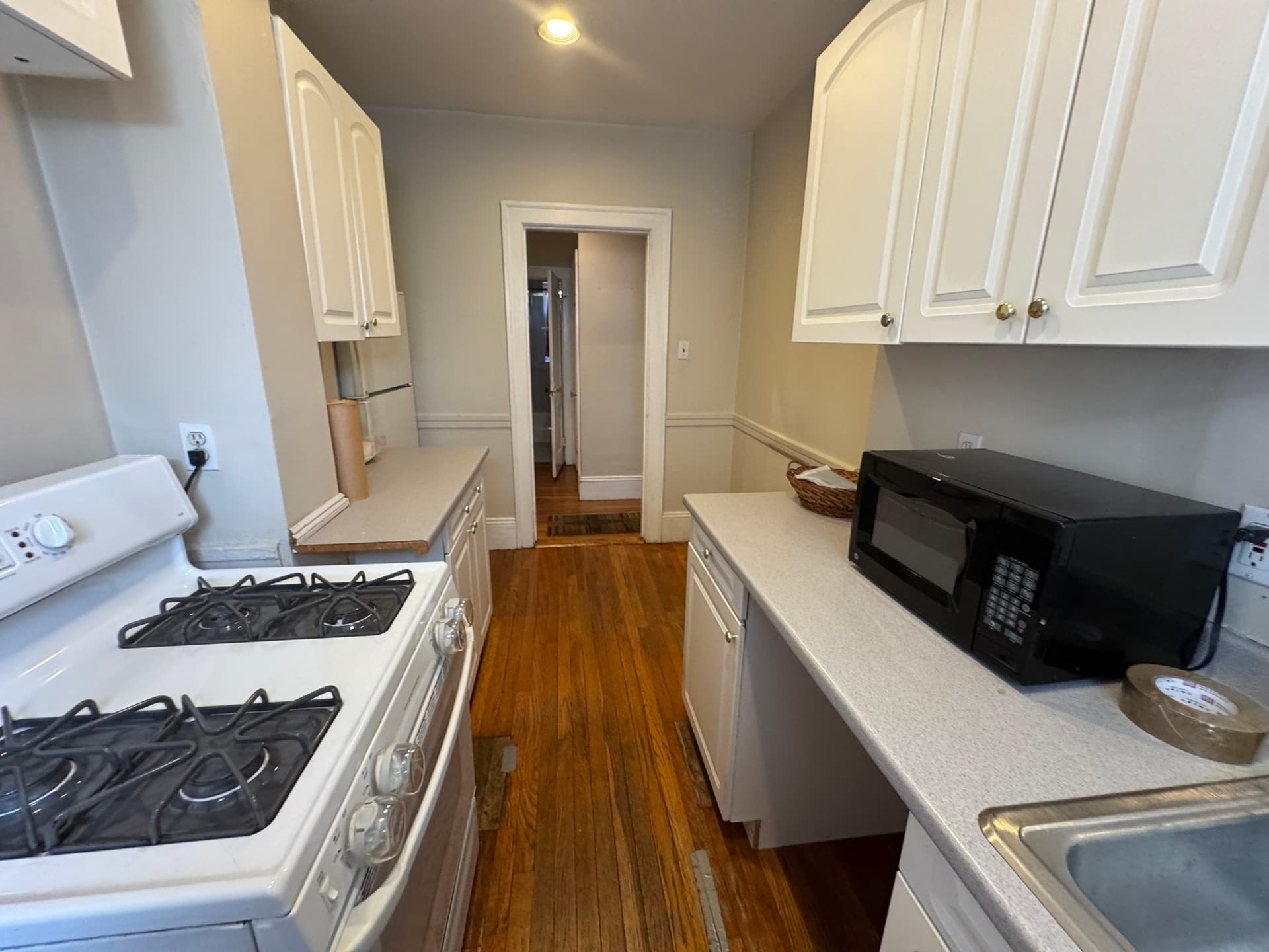 Condominium at 590 Washington St # 2, Brookline MA 02446, photo 9 of 14